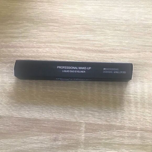 NEW … AMY’S DIARY “Waterproof” Double-Sided Eyeliner - Picture 8 of 9